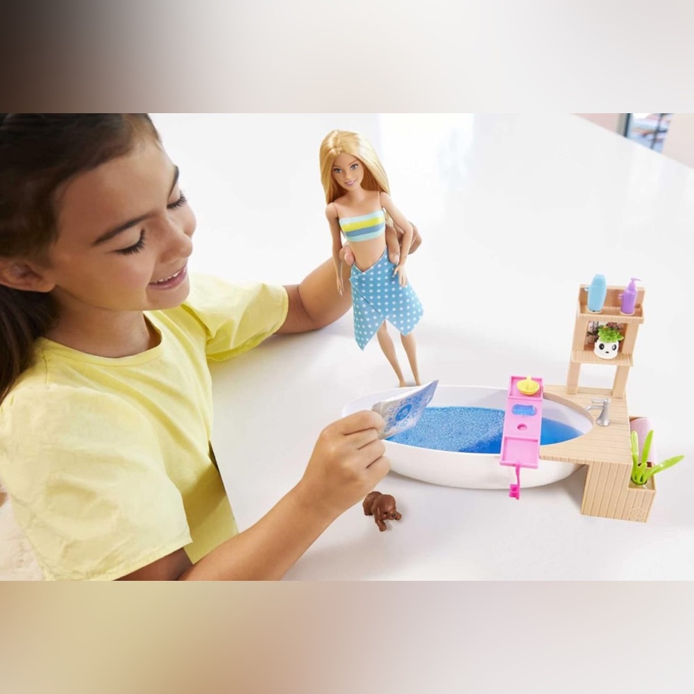 Barbie ​Fizzy Bath Doll & Playset NWT - Picture 3 of 9